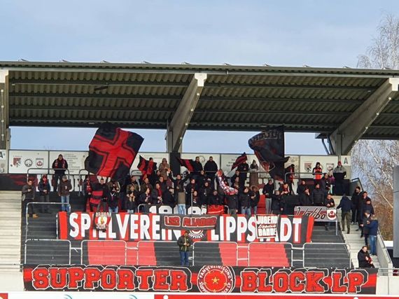 SV Lippstadt 08 - Rot-Weiß Oberhausen