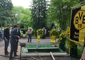 Beerdigung von BVB-Gründer Franz Jacobi (27.07.2013)