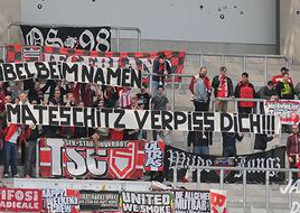 Rot-Weiss Essen - Sportfreunde Siegen (18.04.2015) 2-1