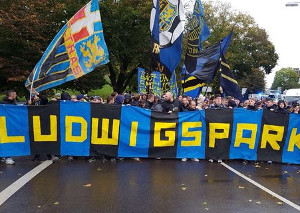 Demo für schnelle Rückkehr in Ludwigspark (05.10.2017)