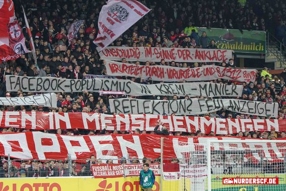 SC Freiburg - FC Bayern München (18.12.2019) 1:3 Bild: <a href="https://nur-der-scf.de/">nur-der-scf.de</a> 