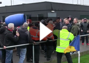 Video: Angriff auf FC United of Manchester Fans