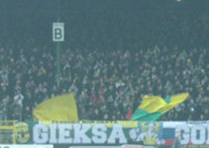 GKS Katowice Fahnen bei Einbruch geklaut
