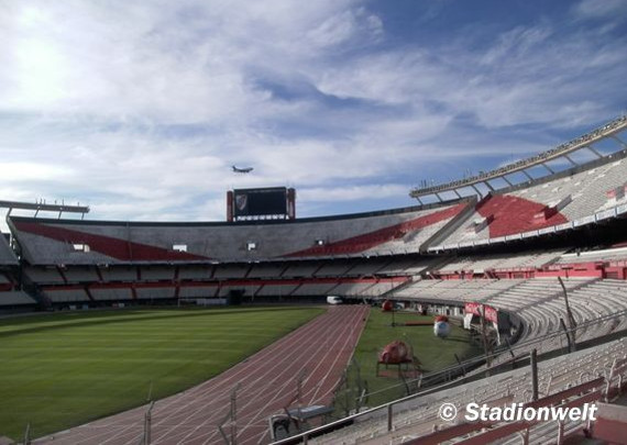 Kältewelle: River Plate öffnet Stadion für Obdachlose