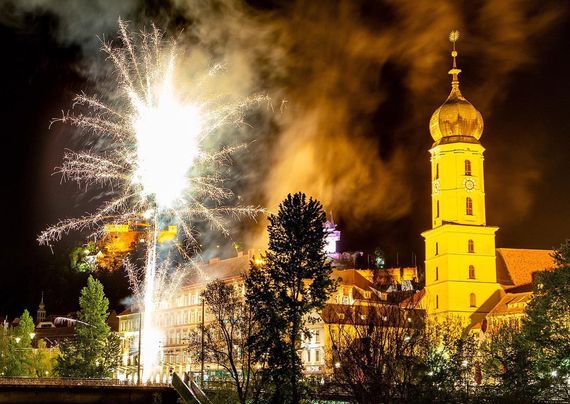 Feuerwerk zu 112 Jahren Sturm Graz