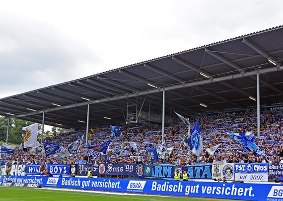 Supporters Karlsruhe sind mit neuem Stadionnamen zufrieden