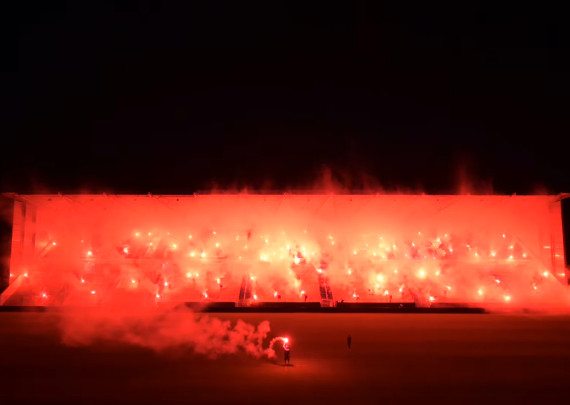 Lilien-Fans feiern 100 Jahre Böllenfalltor mit Pyroshow