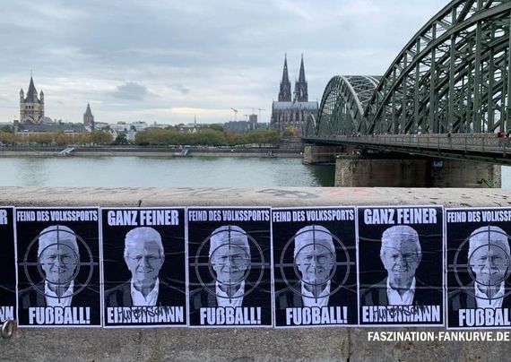 Plakate gegen Dietmar Hopp im Stadtbild von Köln